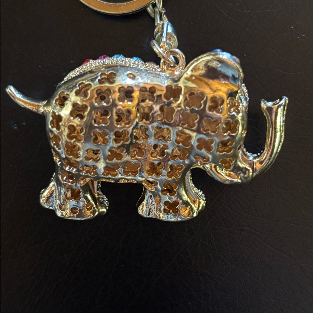 NIB Colorful Rhinestone Elephant Keychain/ bag charm - Picture 2 of 3